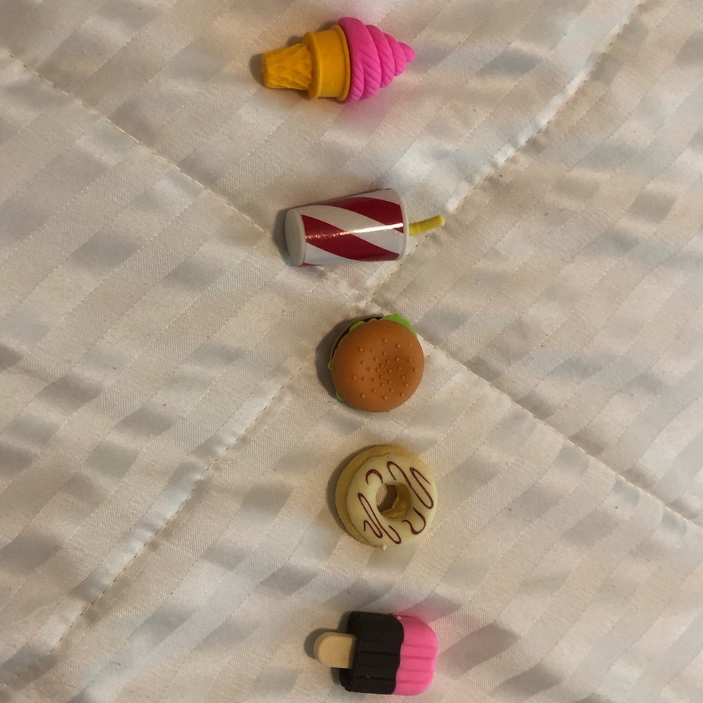 Fun food erasers 🍔🍦🍩